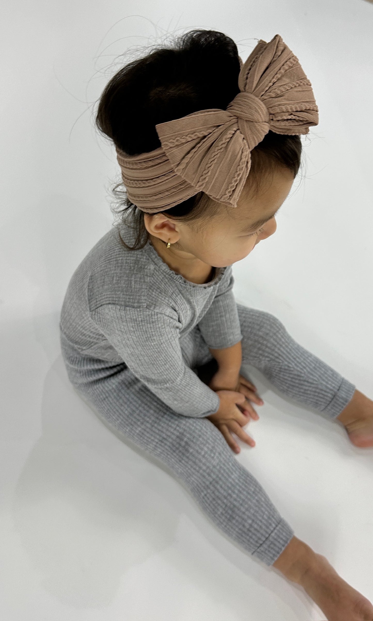 STRETCHY NYLON HEAD BAND | LATTE